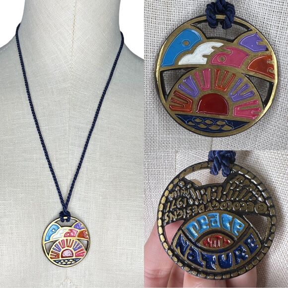 Vintage 1971 Ecology Designs Peace with Nature Pendant Necklace Hippie - Picture 1 of 6